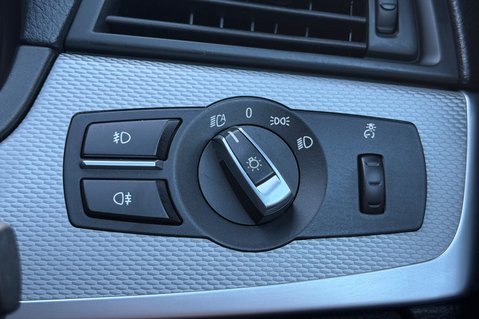 BMW 5 Series 520D M SPORT TOURING 48