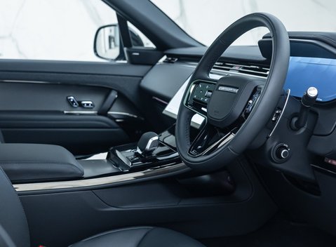 Land Rover Range Rover Sport D250 Edition 13