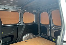 Peugeot Partner BLUEHDI ASPHALT PREMIUM L1 37