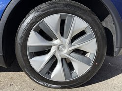 Tesla Model Y (Dual Motor) Long Range SUV 5dr Electric Auto 4WDE (384 bhp) 16