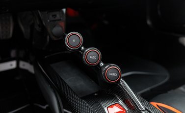 Ferrari LaFerrari 28