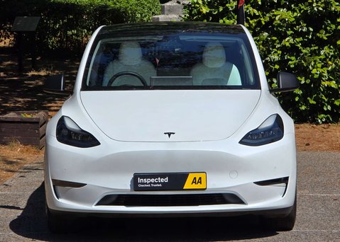 Tesla Model Y ModeL Y Long Range AWD 4WD 5dr 19