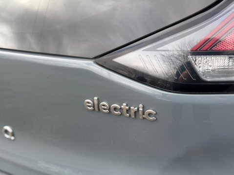 Hyundai IONIQ 38.3kWh Premium SE Auto 5dr 42