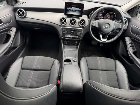 Mercedes-Benz GLA 1.6 GLA 180 Urban Edition Auto 5dr 10