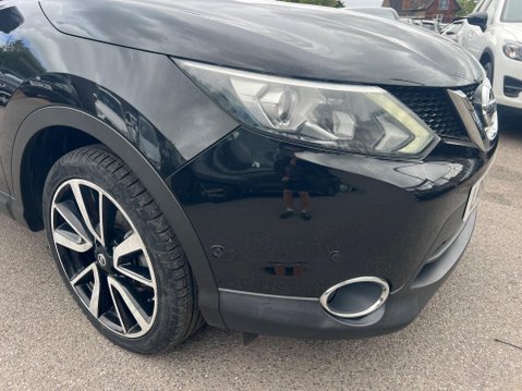 Nissan Qashqai 1.2 DIG-T Tekna XTRON 2WD Euro 6 (s/s) 5dr 12