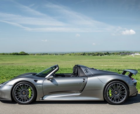 Porsche 918 Spyder 