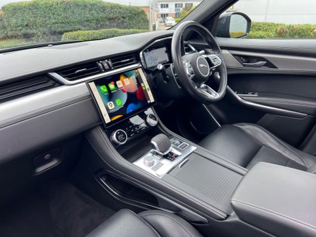 Jaguar F-Pace 2.0 D200 MHEV R-Dynamic SE Auto AWD Euro 6 (s/s) 5dr 24