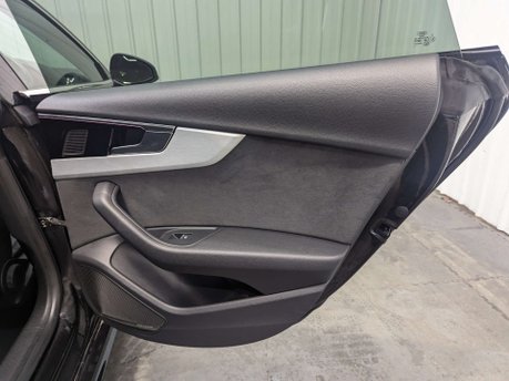 Audi A5 2.0 A5 Sportback 40 TFSI MHEV S Line Semi-Auto 5dr 64