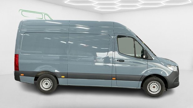 Mercedes-Benz Sprinter AUTO MWB L2H2 High Roof 315 Pro Air Con Camera EURO 6 3