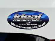 Land Rover Discovery SD6 36 Commercial HSE 12