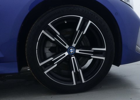 BMW 3 Series 2.0 330E M Sport Auto 4dr 14