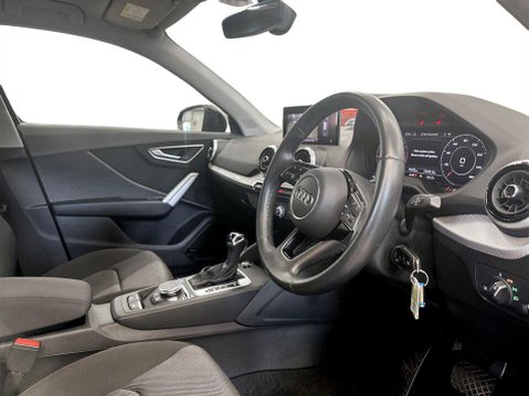 Audi Q2 1.5 TFSI CoD 35 Sport SUV 5dr Petrol S Tronic Euro 6 (s/s) (150 ps) 1 Owner 12