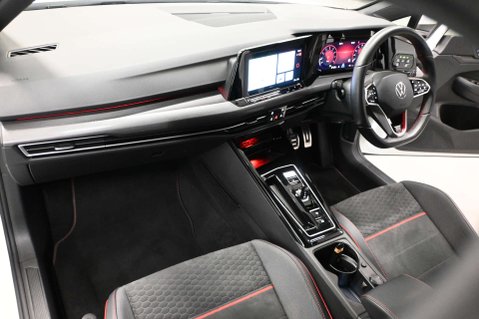 Volkswagen Golf 2.0 Golf Clubsport GTi TSi Semi-Auto 5dr 7