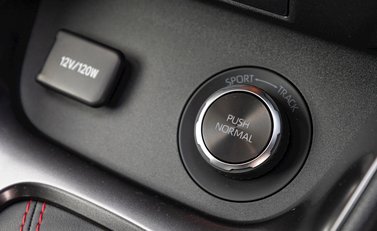 Toyota GR Yaris Circuit Pack 21