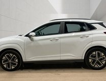 Hyundai KONA 64kWh Premium SUV 5dr Electric Auto (10.5kW Charger) (204 ps) 6