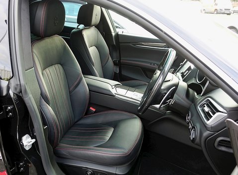 Maserati Ghibli S V6 25