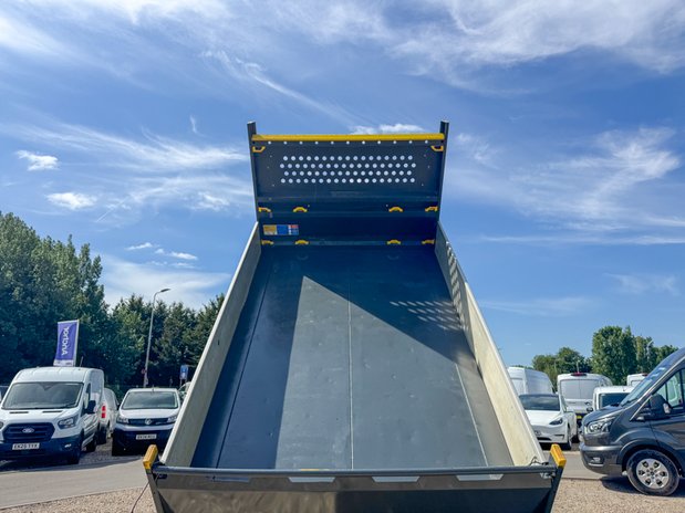 Volkswagen Crafter Tipper MWB L2 Startline Cr35 EURO 6 9