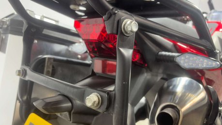 Sinnis Terrain 2022 ONLY 8K FULLY KITTED TOURING ADVENTURE BIKE 400CC A2 READY 36