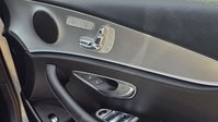 Mercedes-Benz E Class 3.0 E350d V6 SE (Premium) Saloon 4dr Diesel G-Tronic+ Euro 6 (s/s) (258 ps) 33