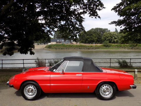 Alfa Romeo Spider 2000 Spider Veloce - LHD 7