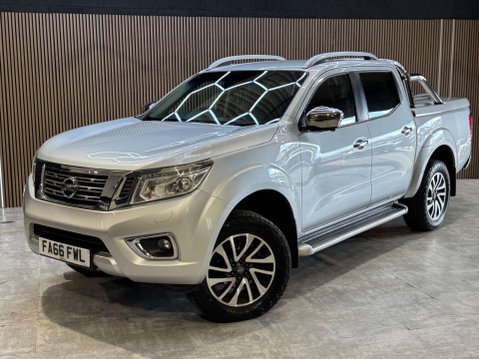 Nissan Navara 2.3 Navara Tekna dCi Auto 4WD 5dr 36