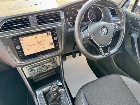 Volkswagen Tiguan 1.4 TSI SE Navigation Euro 6 (s/s) 5dr 13