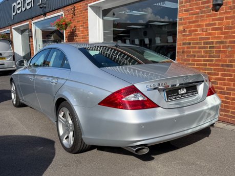 Mercedes-Benz CLS CLS320 CDI 9