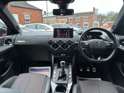 DS DS 3 BLUEHDI PERFORMANCE LINE S/S 12