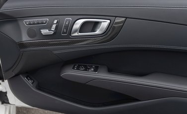 Mercedes-Benz SL Class SL63 24