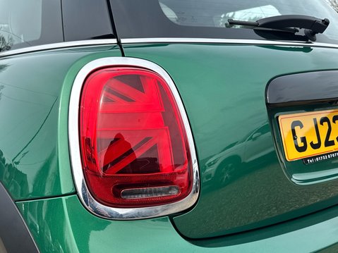 Mini Hatch COOPER EXCLUSIVE 34