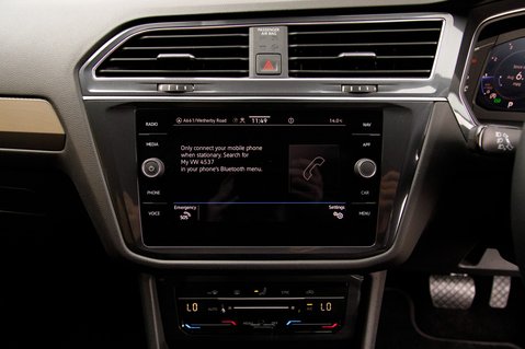 Volkswagen Tiguan Allspace LIFE TSI DSG 26