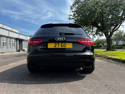 Audi RS4 4.2 RS 4 FSI Quattro Auto 4WD 5dr 34