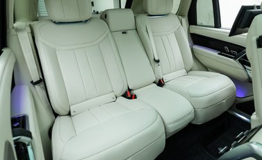 Land Rover Range Rover P550e Autobiography 13