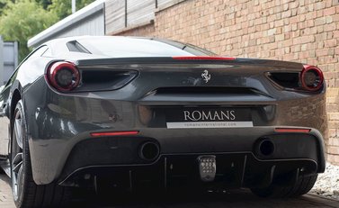 Ferrari 488 GTB 25