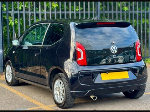 Volkswagen Up 1.0 Move up! Hatchback 3dr Petrol ASG Euro 5 (60 ps) 6