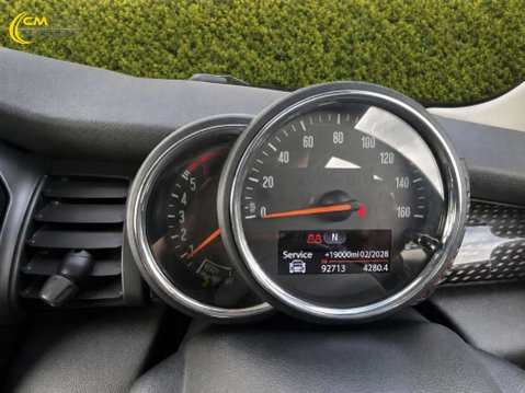 Mini Hatch 2.0 Cooper SD 3dr 12