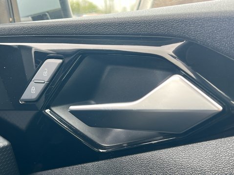 Audi A1 SPORTBACK TFSI TECHNIK 37