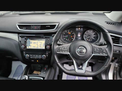 Nissan Qashqai TEKNA DIG-T 29