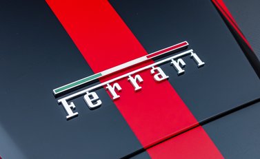 Ferrari F8 Spider 43