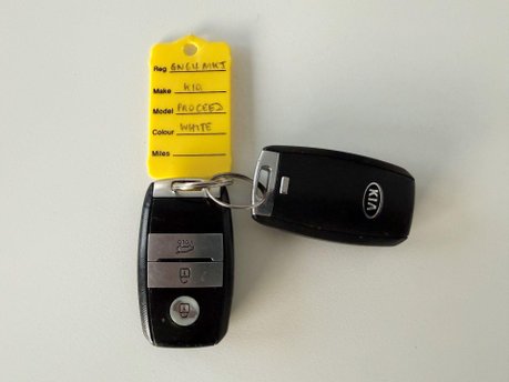Kia Pro Ceed 1.6 CRDi EcoDynamics SE Tech Euro 5 (s/s) 3dr 24