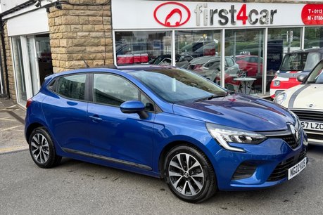 Renault Clio ICONIC EDITION TCE