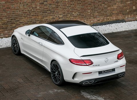 Mercedes-Benz C Class C63 S Coupe 9