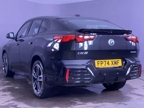 BMW iX2 20 66.5kWh M Sport SUV 5dr Electric Auto eDrive (11kW Charger) (204 ps) Cru 27