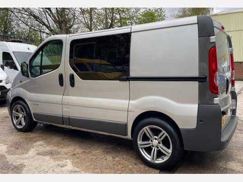 Renault Trafic 2.0 TD dCi SL29 QS6 L1 H1 4dr 12