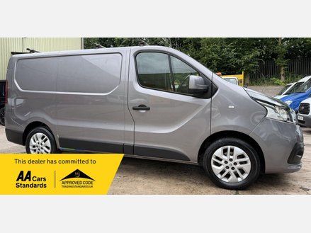 Renault Trafic 1.6 dCi 27 Sport Nav Panel Van 5dr Diesel Manual SWB Standard Roof Euro 6 (