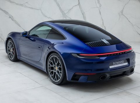 Porsche 911 Carrera S (992) 12
