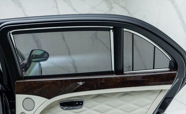 Bentley Mulsanne V8 SPEED 35