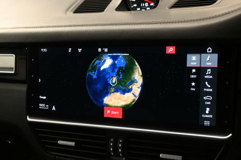 Porsche Cayenne 4.0 Cayenne V8 T Auto 4WD 5dr 32