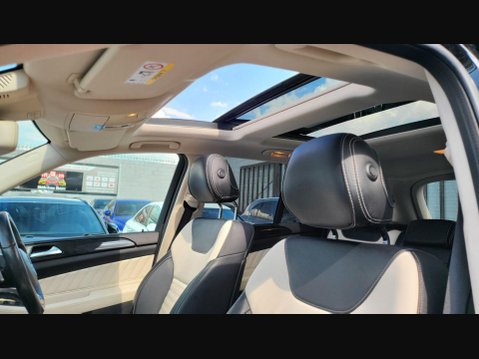 Mercedes-Benz GLE GLE 350 D 4MATIC AMG LINE PREMIUM PLUS 2
