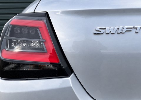 Suzuki Swift 1.2 Mild Hybrid Motion 18
